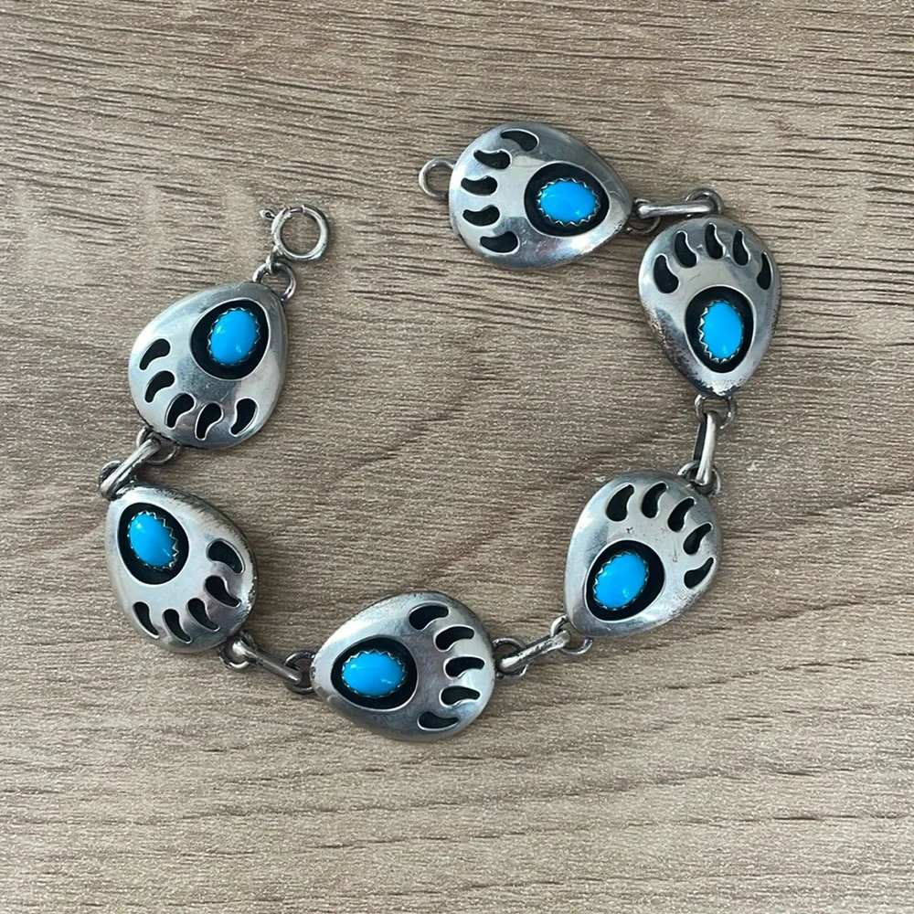 Vintage Turquoise Sterling Silver Native American Southwest Bear Paw Bracelet - Picture 1 of 4